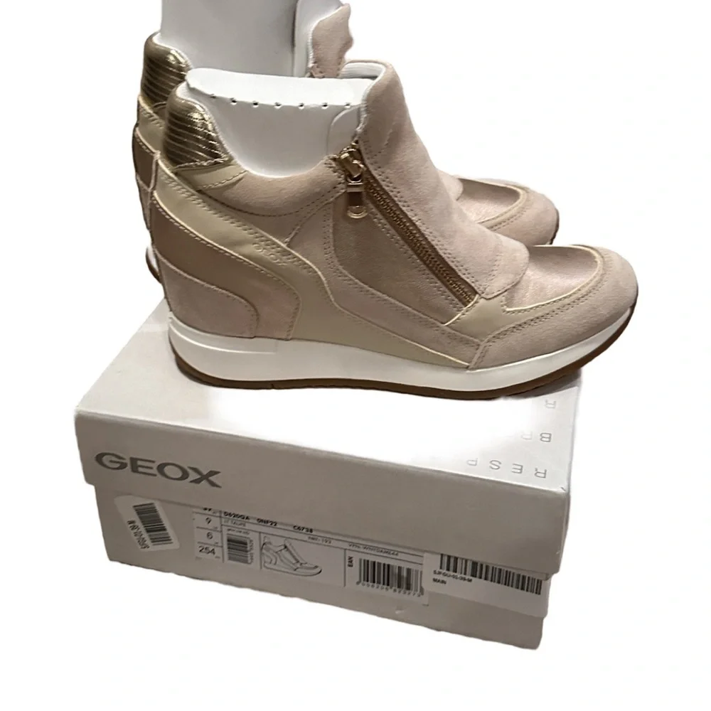 Geox NIB Nydame Wedge Sneaker Lt Taupe Size EU 39 - Picture 3 of 7